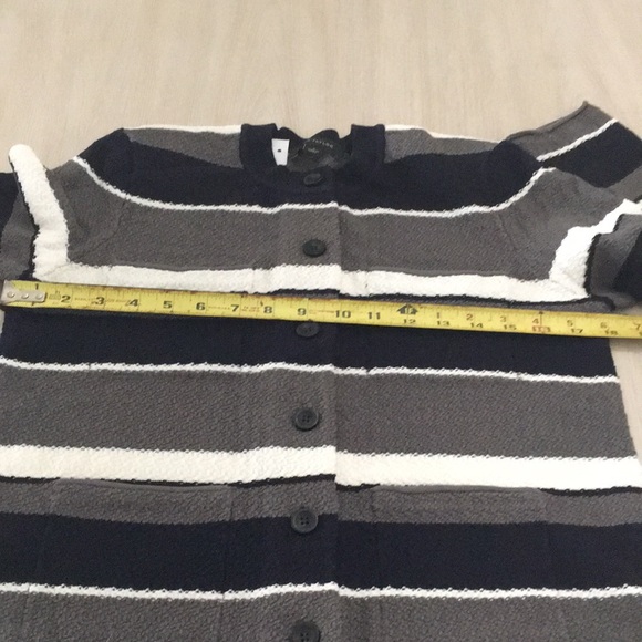 ANN TAYLOR NAVY STRIPE POCKET SWEATER JACKET